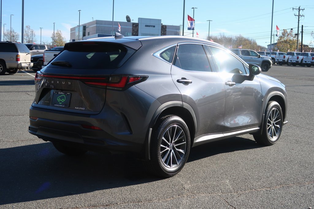 Used 2025 Lexus NX 250 FWD w/ Premium Package image 5
