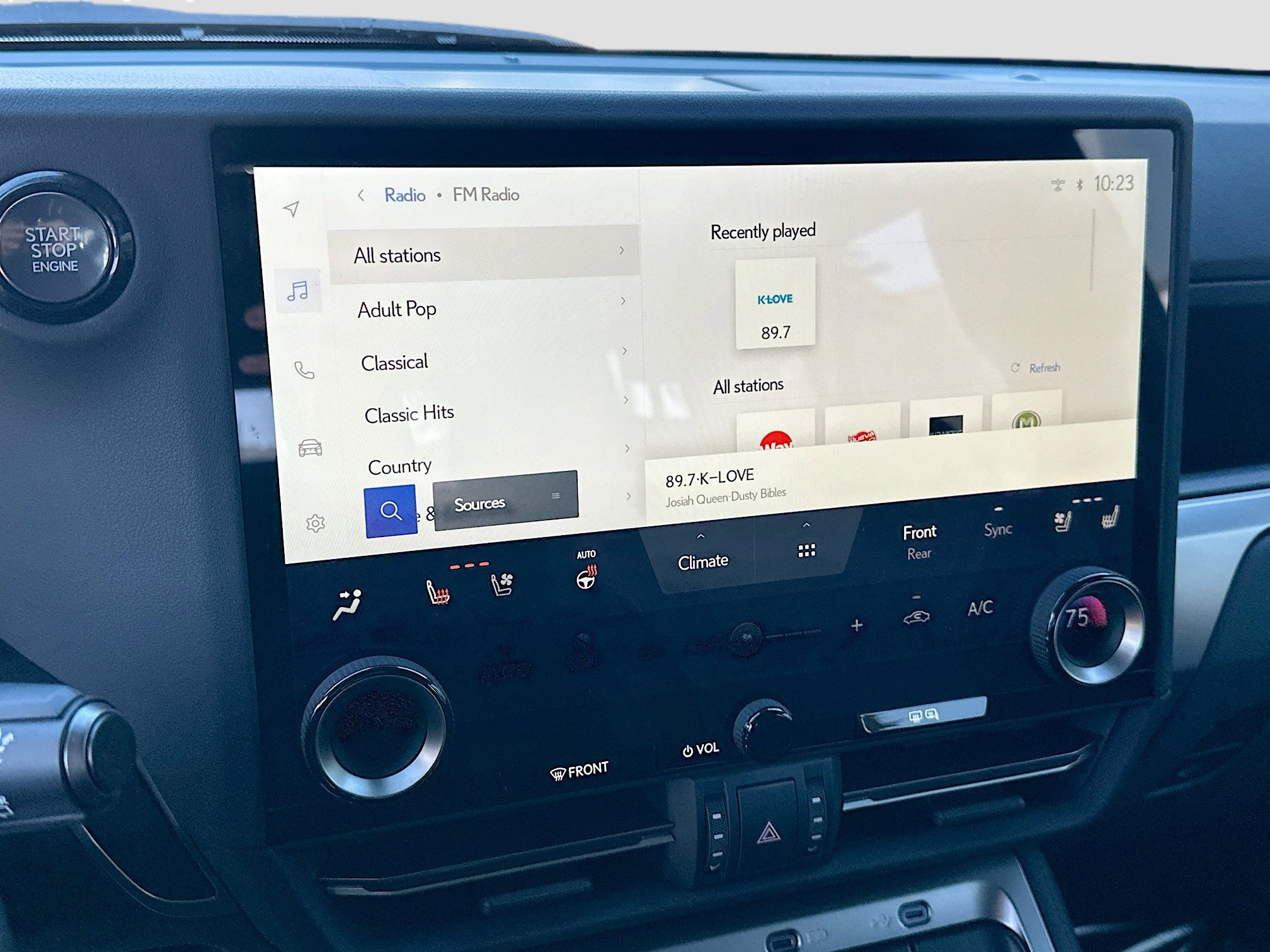 Used 2024 Lexus GX 550 w/ Cold Area Package image 13