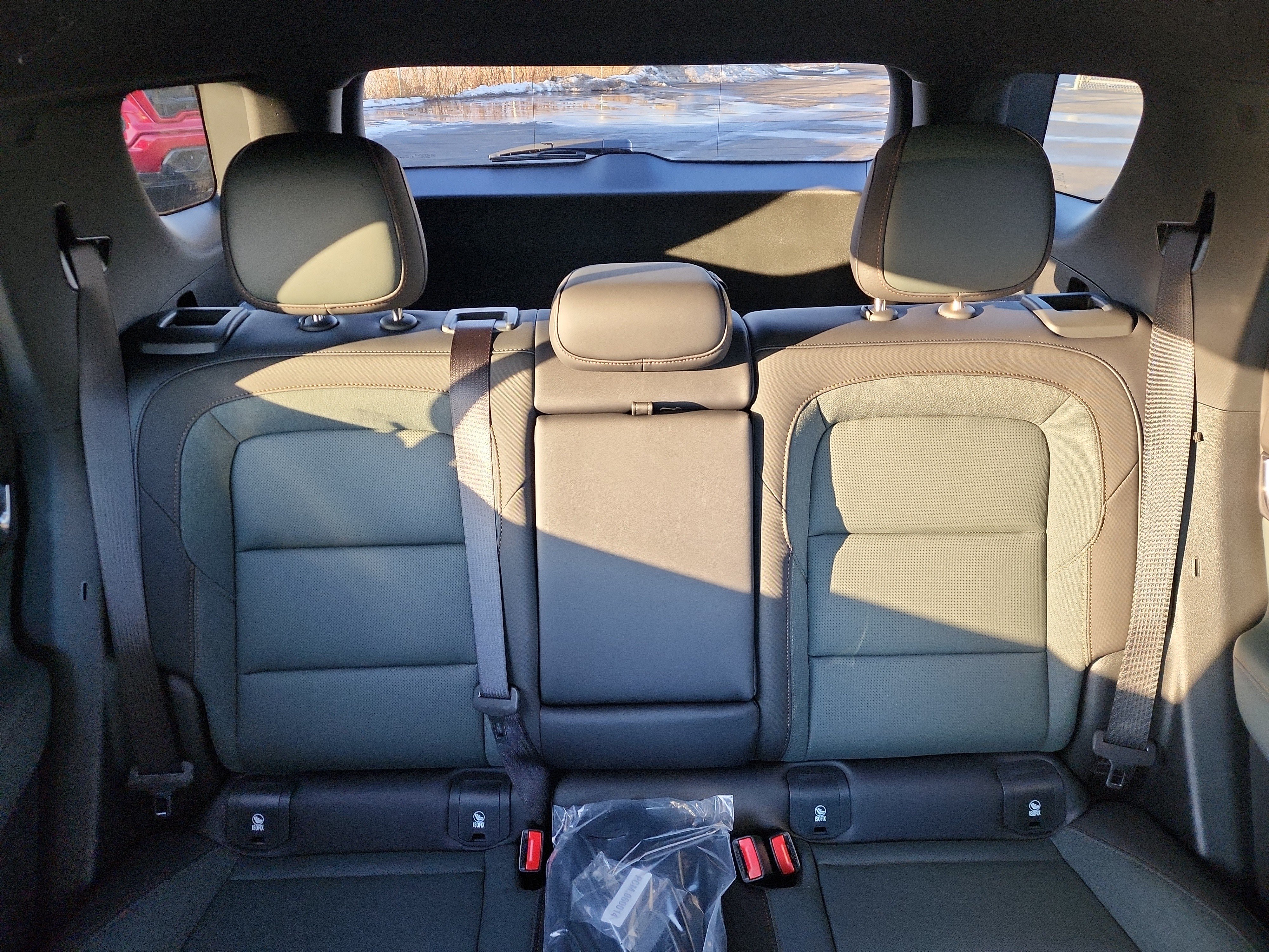 New 2026 GMC Terrain AT4 w/ Technology Package II AWD/4WD image 22