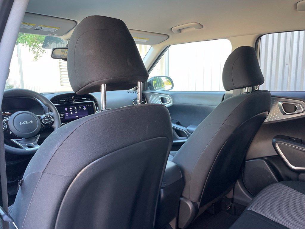 Used 2025 Kia Soul S FWD image 26