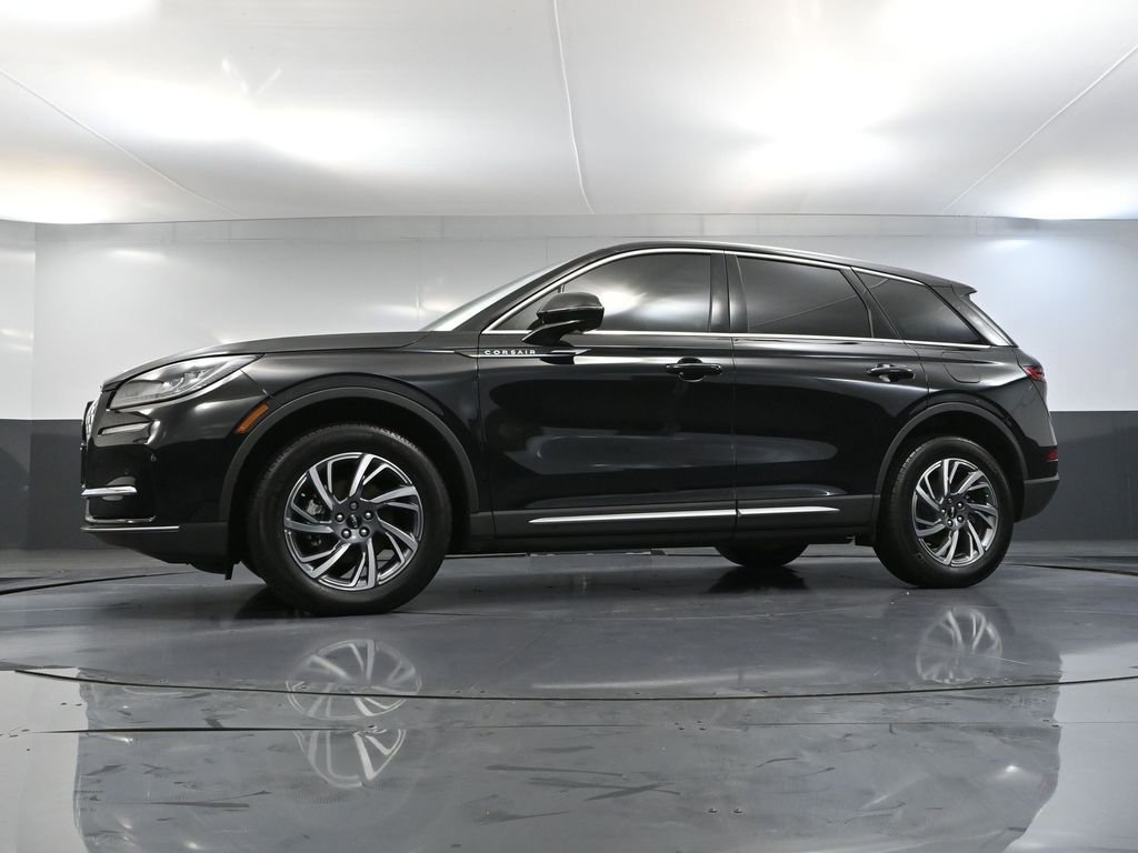 Used 2024 Lincoln Corsair AWD w/ Equipment Group 101A image 58