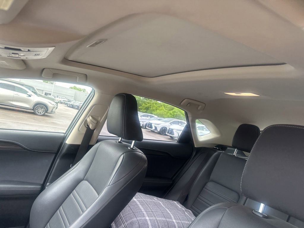 Used 2017 Lexus NX 200t AWD w/ Premium Package image 33