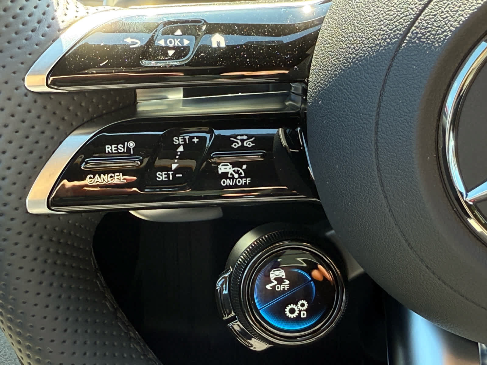 Certified 2026 Mercedes-Benz GLC 43 AMG 4MATIC image 21