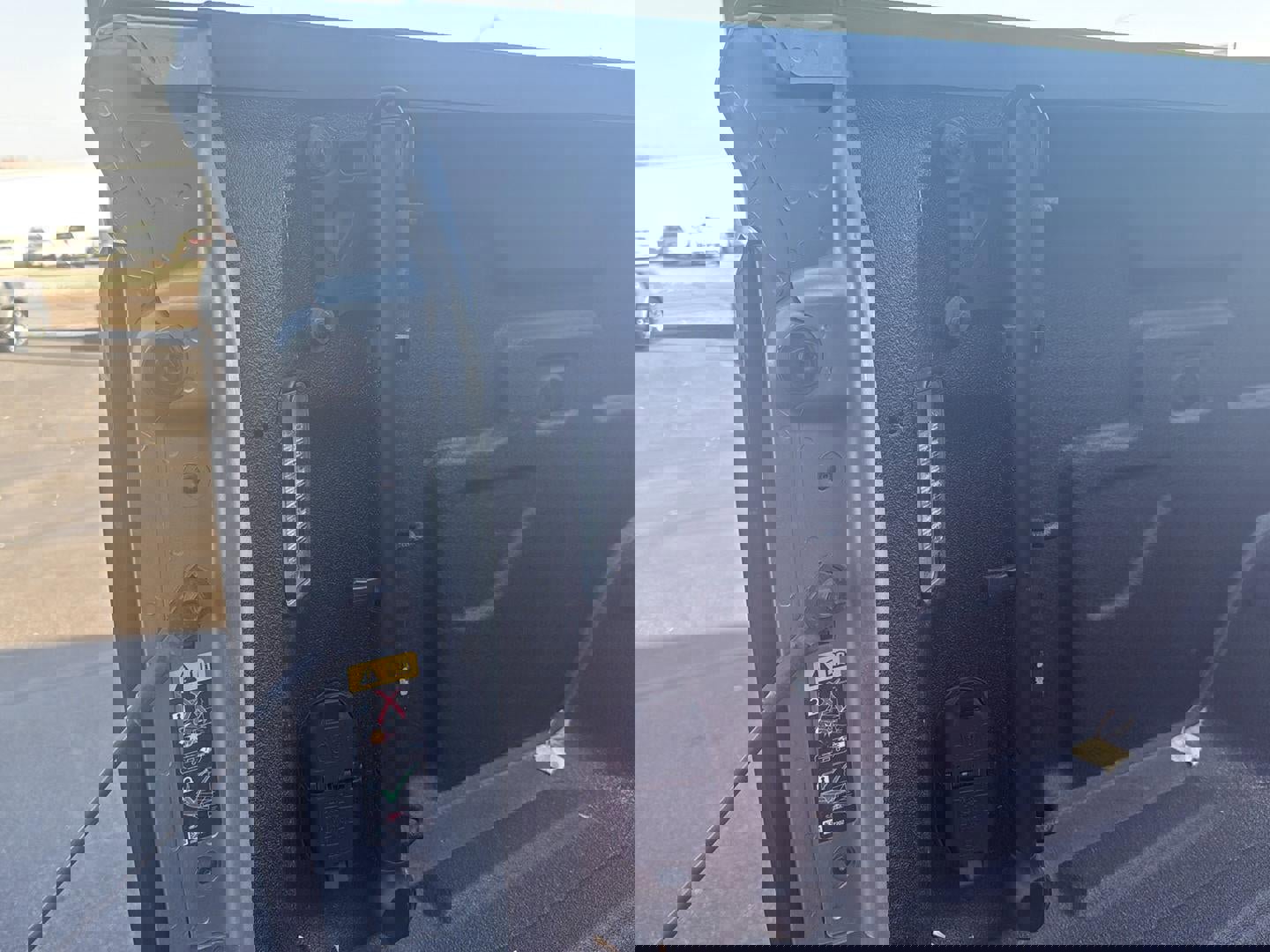 Used 2024 GMC Sierra 2500 AT4X image 6