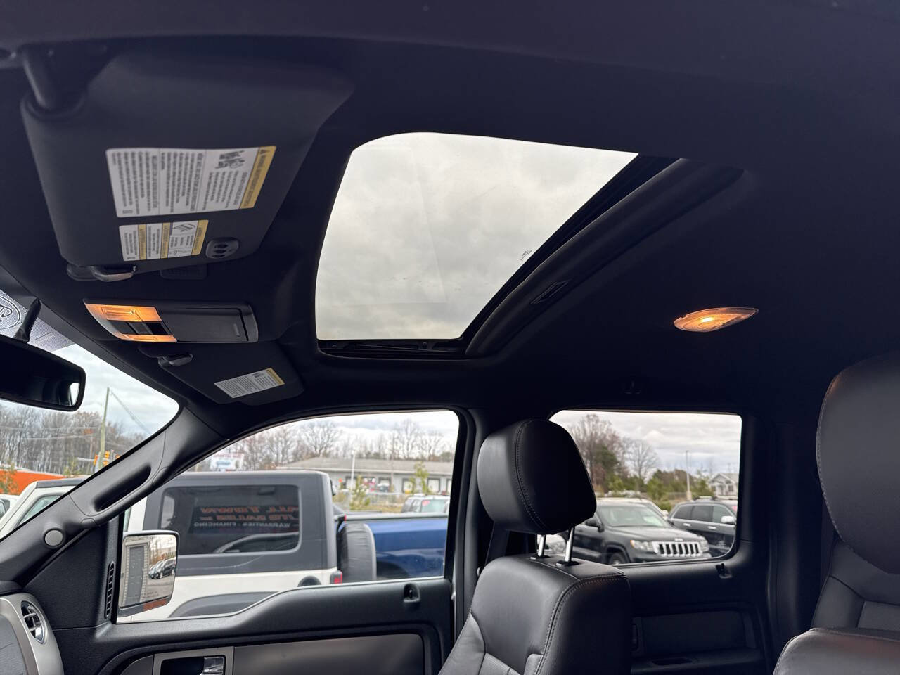 Used 2014 Ford F150 FX4 w/ Equipment Group 402A Luxury image 17