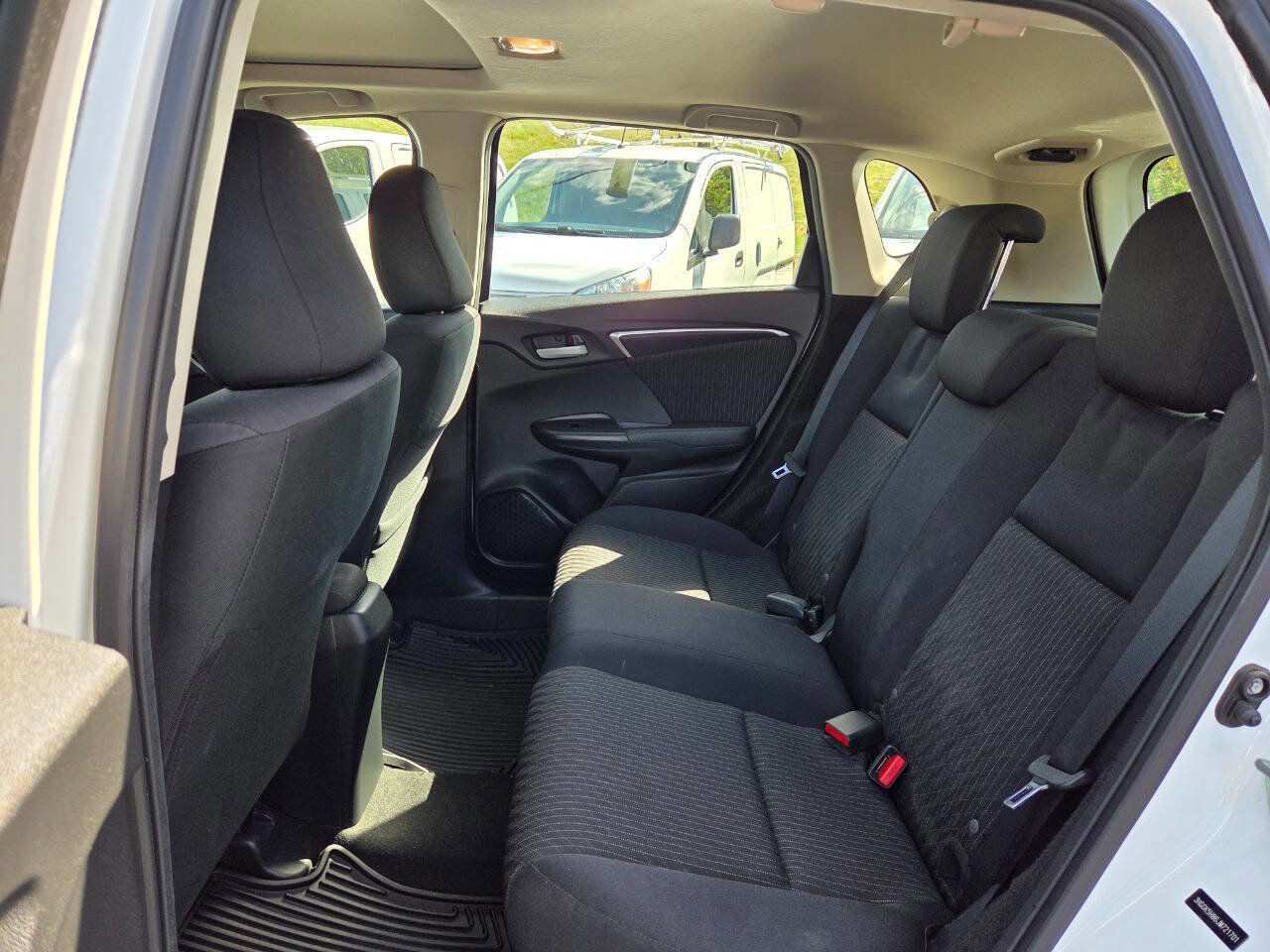 Used 2018 Honda Fit EX image 21
