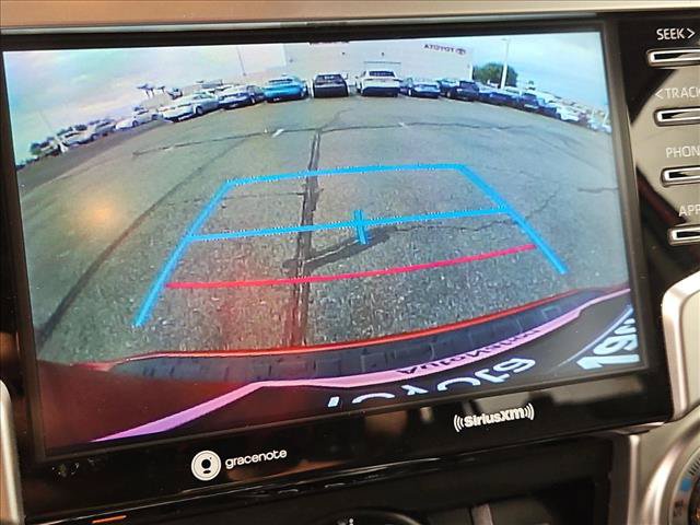 Used 2022 Toyota 4Runner SR5 AWD/4WD image 18