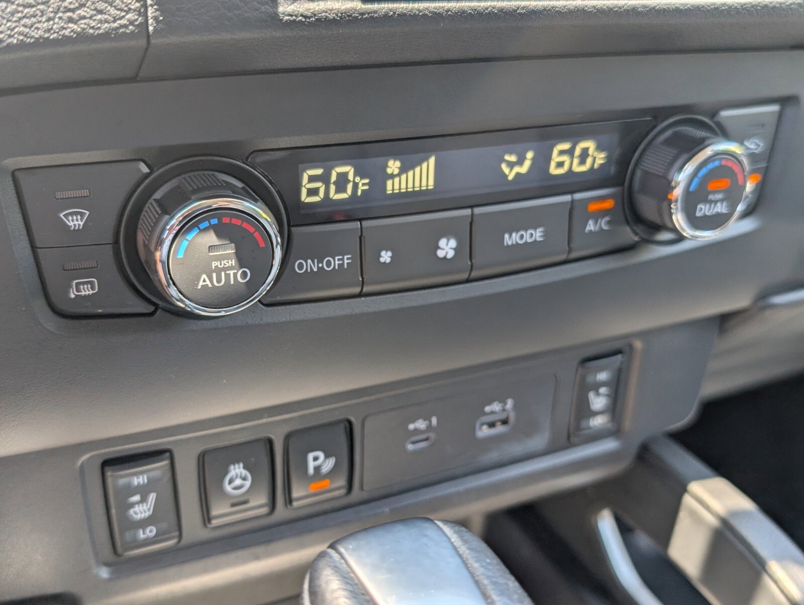 Certified 2022 Nissan Frontier SV AWD/4WD image 26