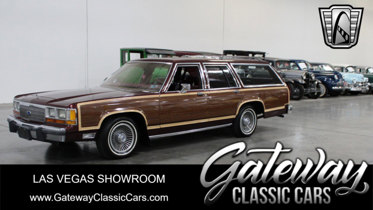 Used 1990 Ford LTD Country Squire