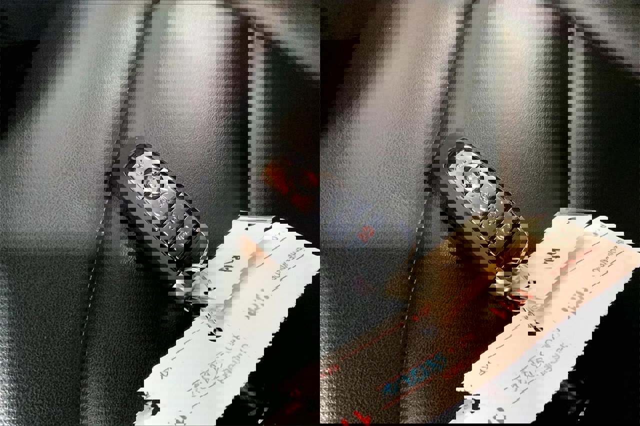 Used 2019 Ford Explorer XLT w/ Equipment Group 202A image 19