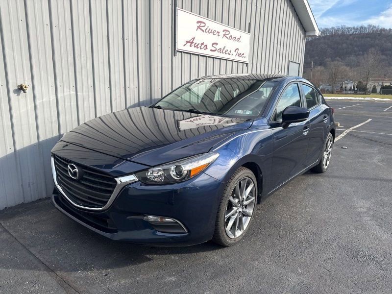 Used 2018 MAZDA MAZDA3 Touring image 14