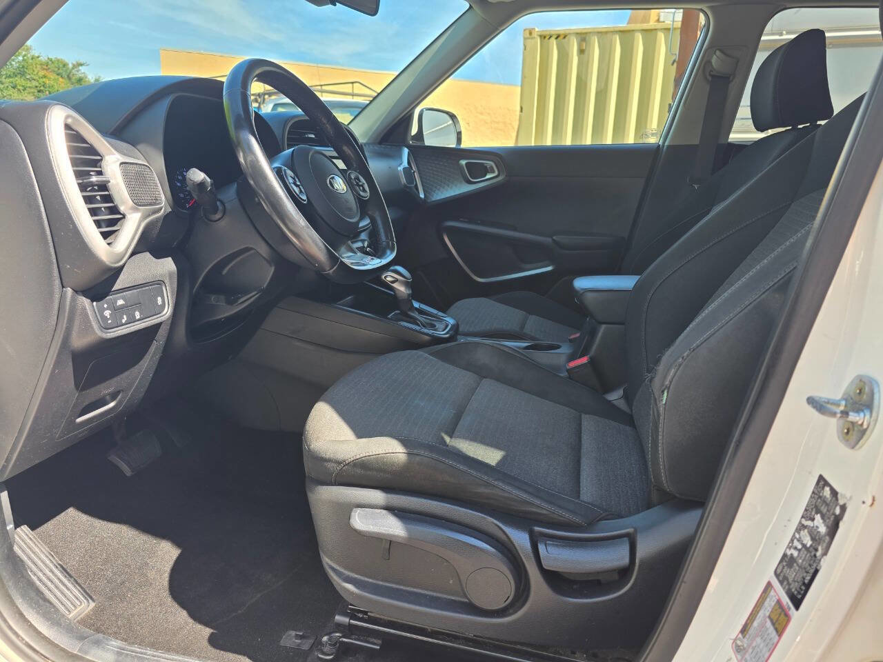 Used 2021 Kia Soul GT-Line FWD image 11