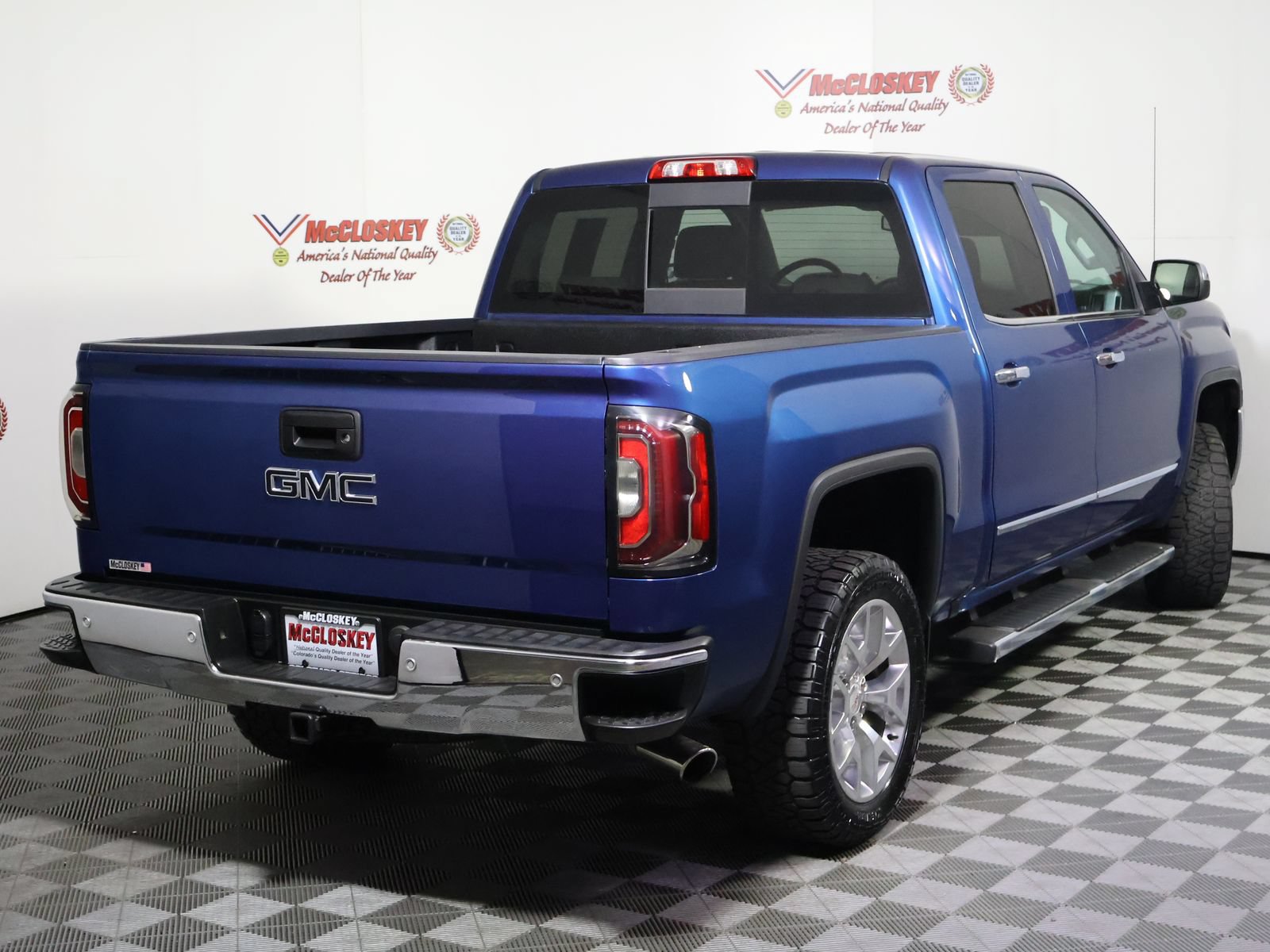 Used 2018 GMC Sierra 1500 SLT AWD/4WD image 5