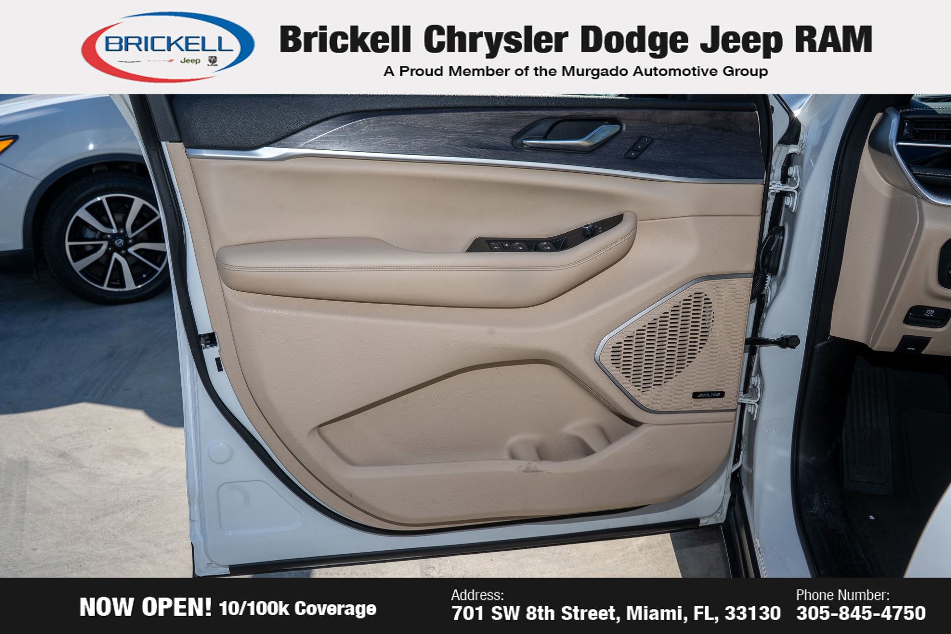 Used 2022 Jeep Grand Cherokee Limited 4xe w/ Luxury Tech Group II image 11