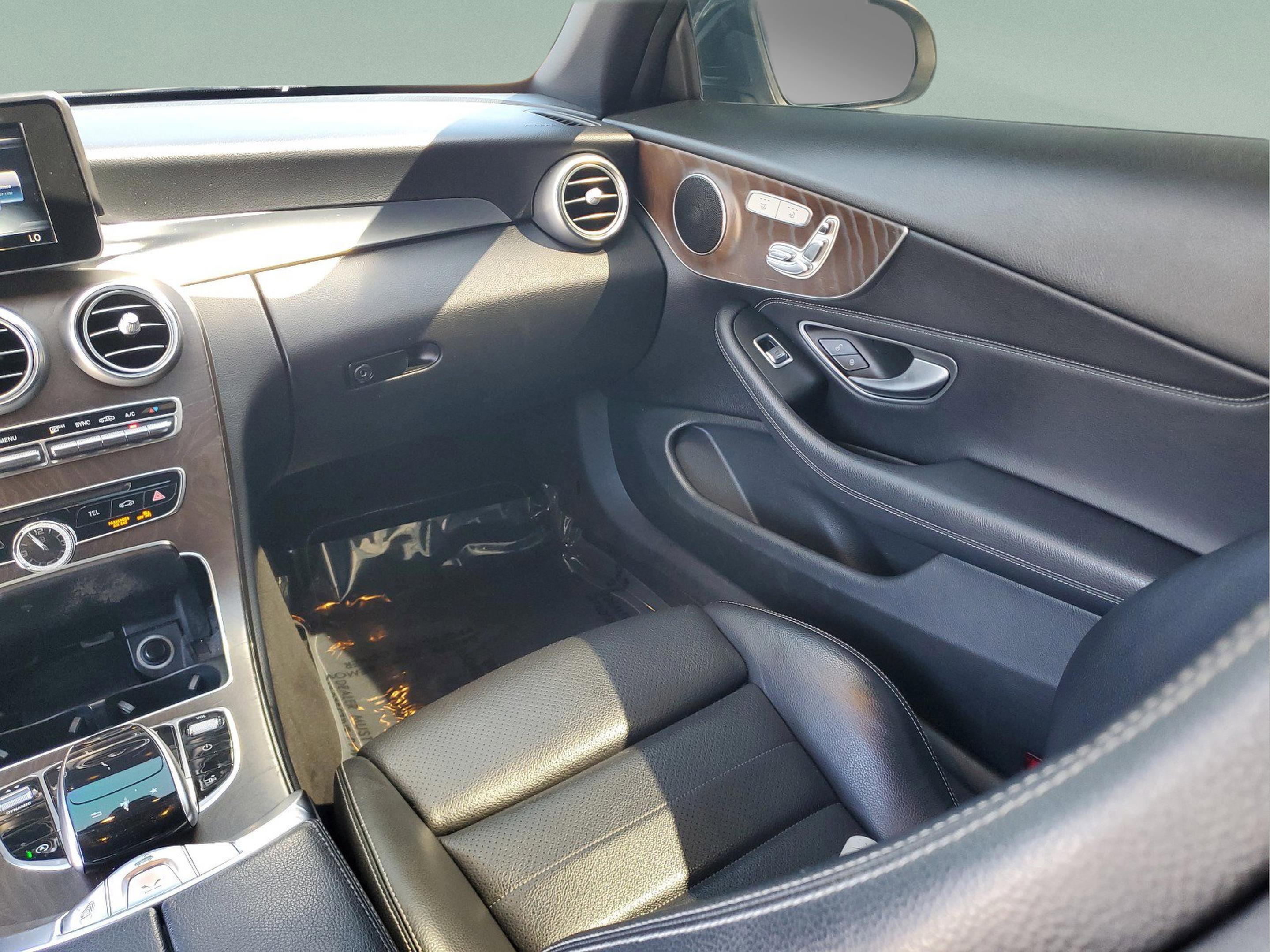 Used 2018 Mercedes-Benz C 300 Cabriolet image 9