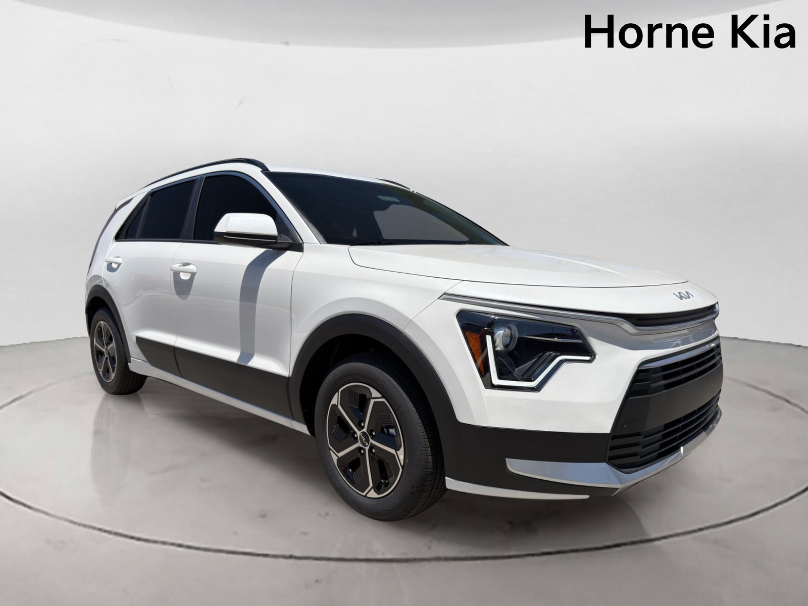 New 2026 Kia Niro LX FWD image 2