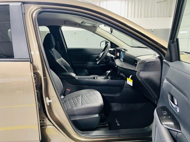 New 2026 Nissan Kicks SV image 32