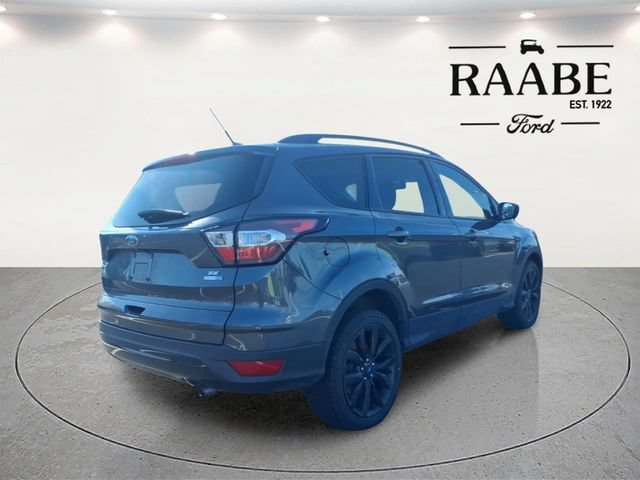 Used 2018 Ford Escape SE w/ SE Sport Appearance Package AWD/4WD image 12