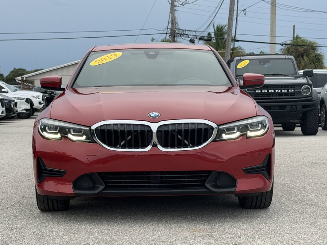 Used 2019 BMW 330i Sedan w/ Convenience Package RWD image 2