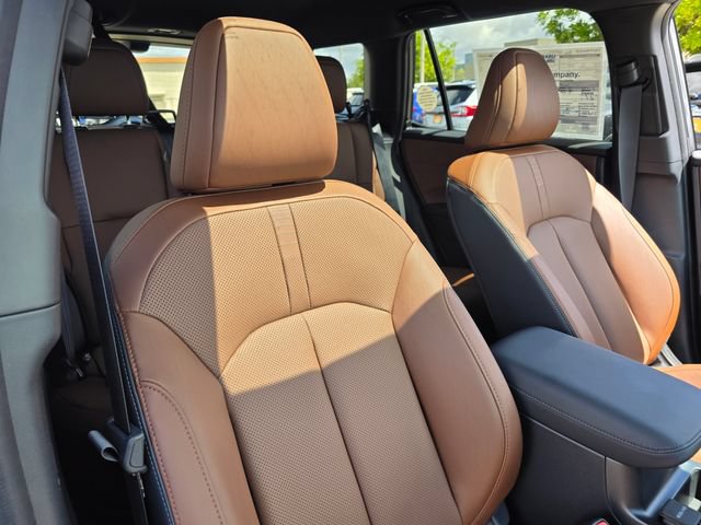 New 2026 Subaru Outback Touring AWD/4WD image 11