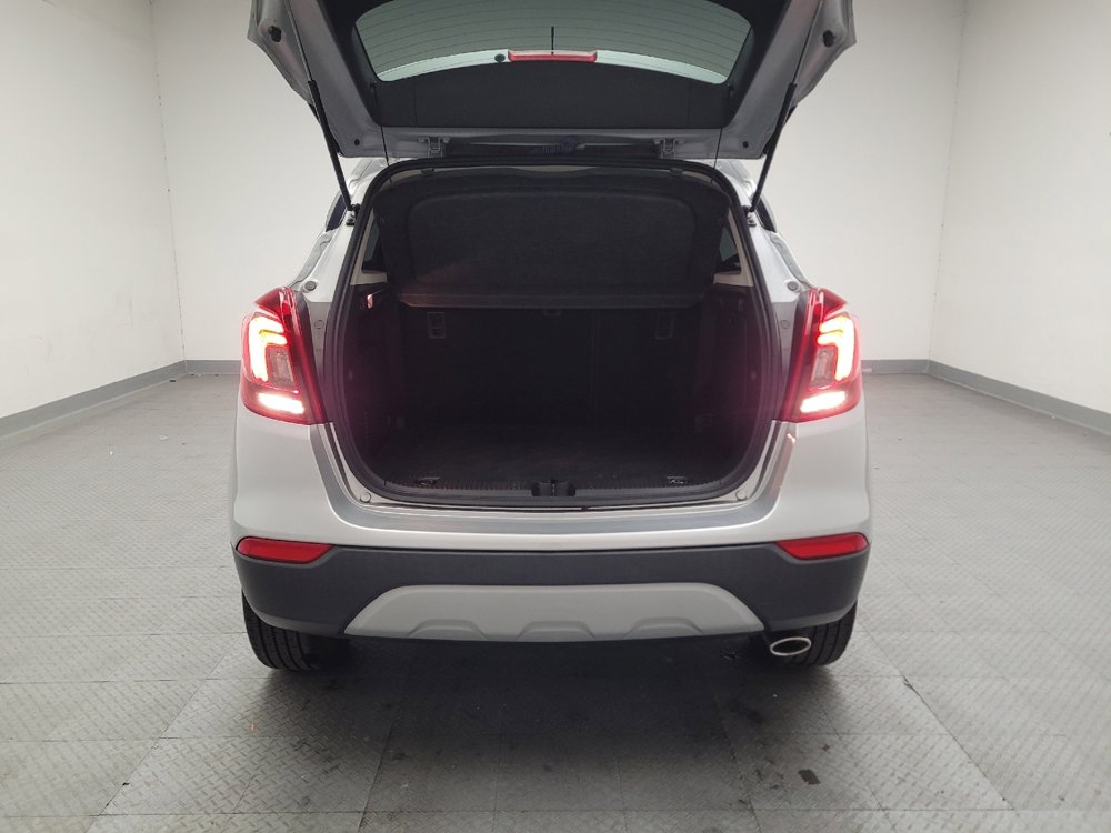 Used 2021 Buick Encore Preferred image 29