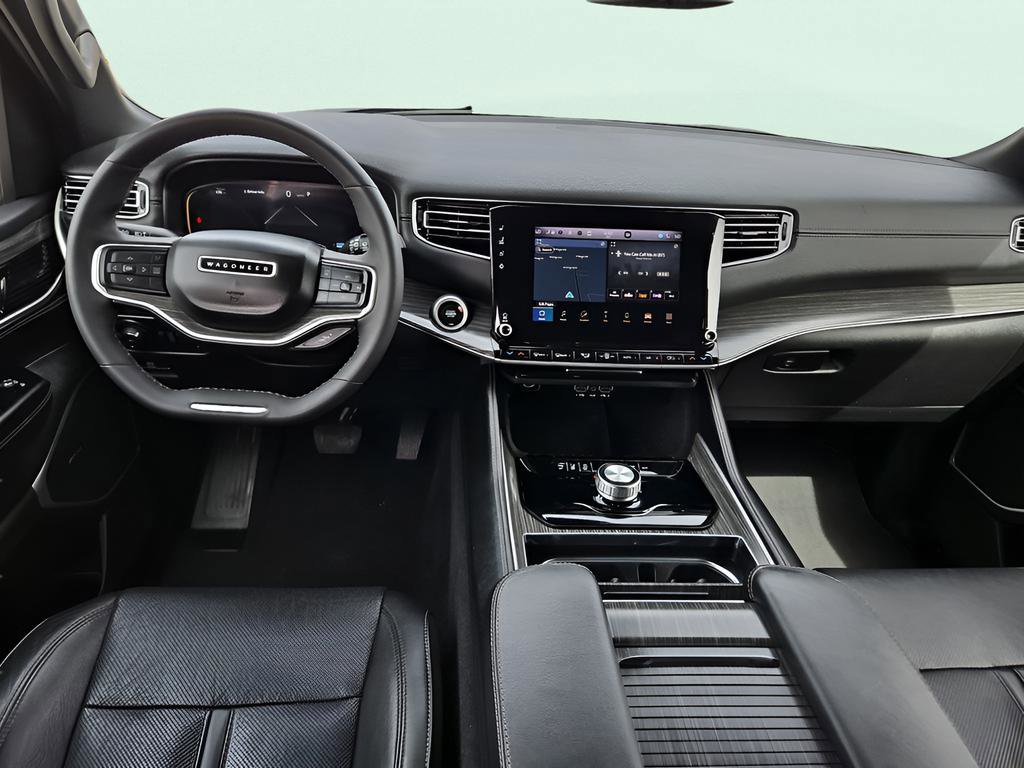 Used 2024 Jeep Wagoneer L Series II image 11