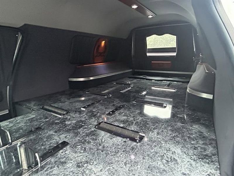 Used 2010 Cadillac DTS Funeral Coach image 27