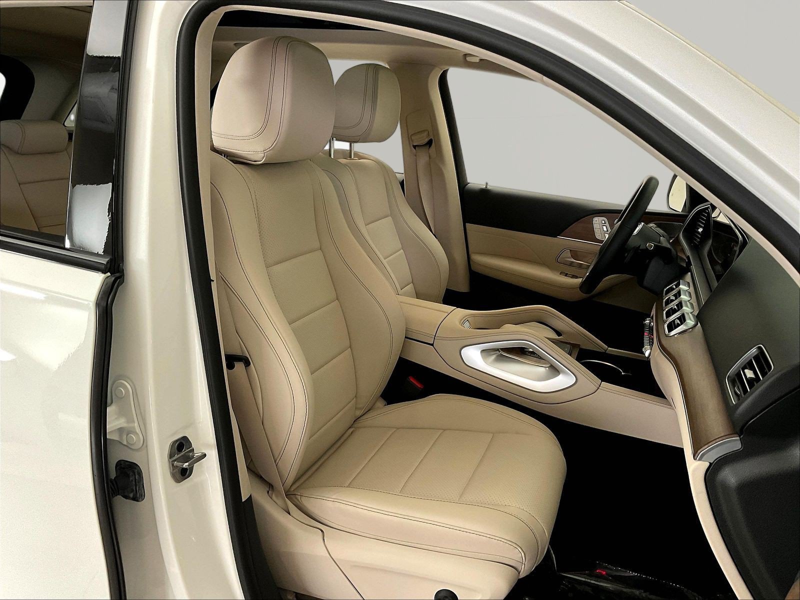 Used 2023 Mercedes-Benz GLE 350 4MATIC image 29