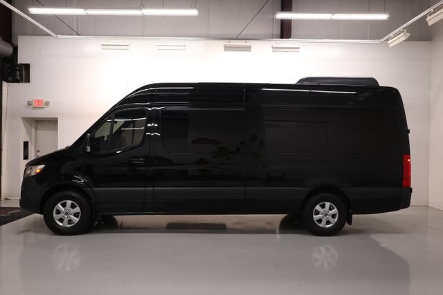 Used 2022 Mercedes-Benz Sprinter 2500 image 48