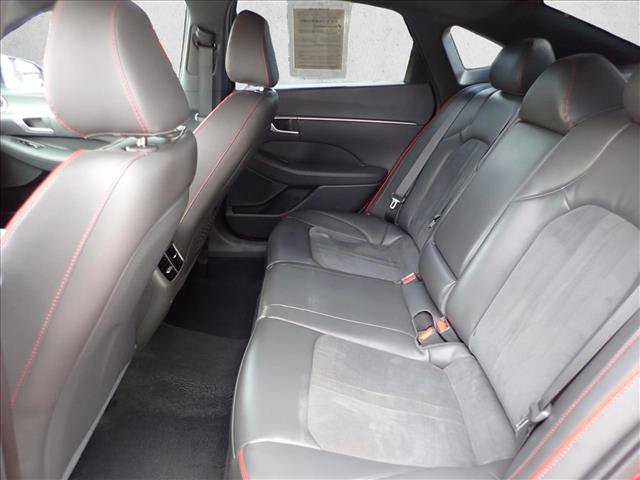 Used 2022 Hyundai Sonata SEL Plus w/ Preferred Accessory Package FWD image 8