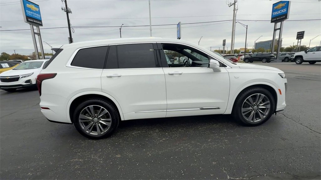 Used 2021 Cadillac XT6 Premium Luxury image 9