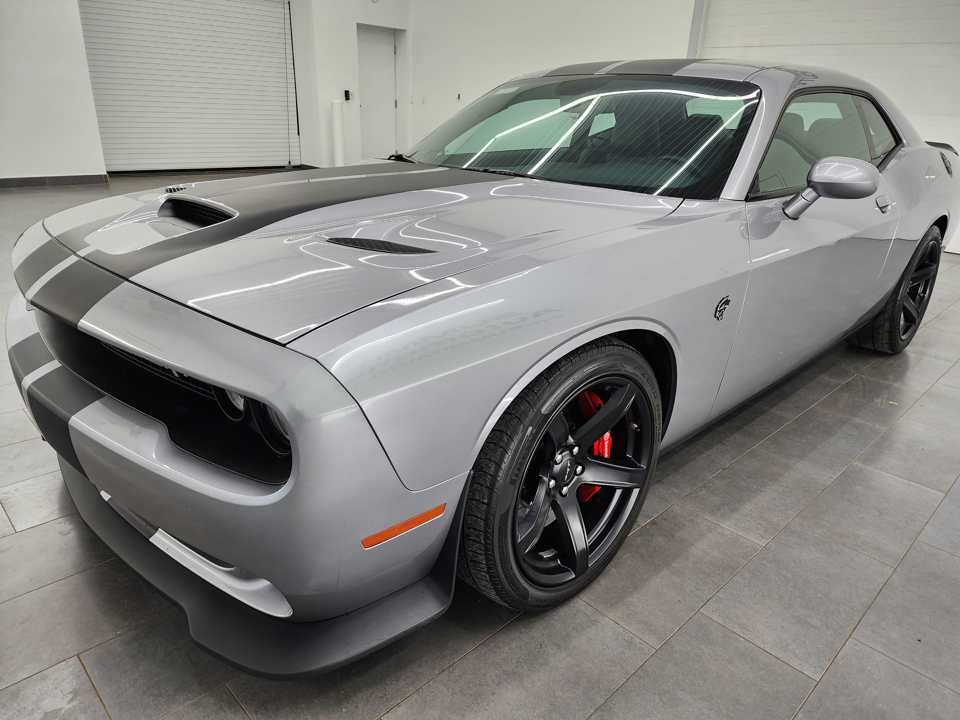 Used 2017 Dodge Challenger SRT Hellcat image 7