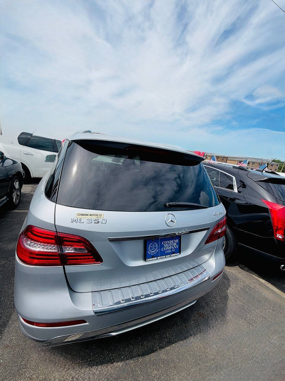 Used 2015 Mercedes-Benz ML 350 4MATIC w/ Premium 1 Package image 5
