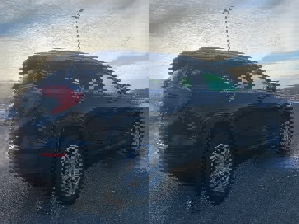 Used 2018 GMC Terrain SLE w/ Driver Convenience Package image 8