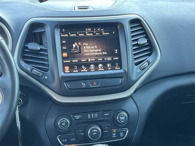 Used 2017 Jeep Cherokee Latitude w/ Safety/Convenience Group image 14