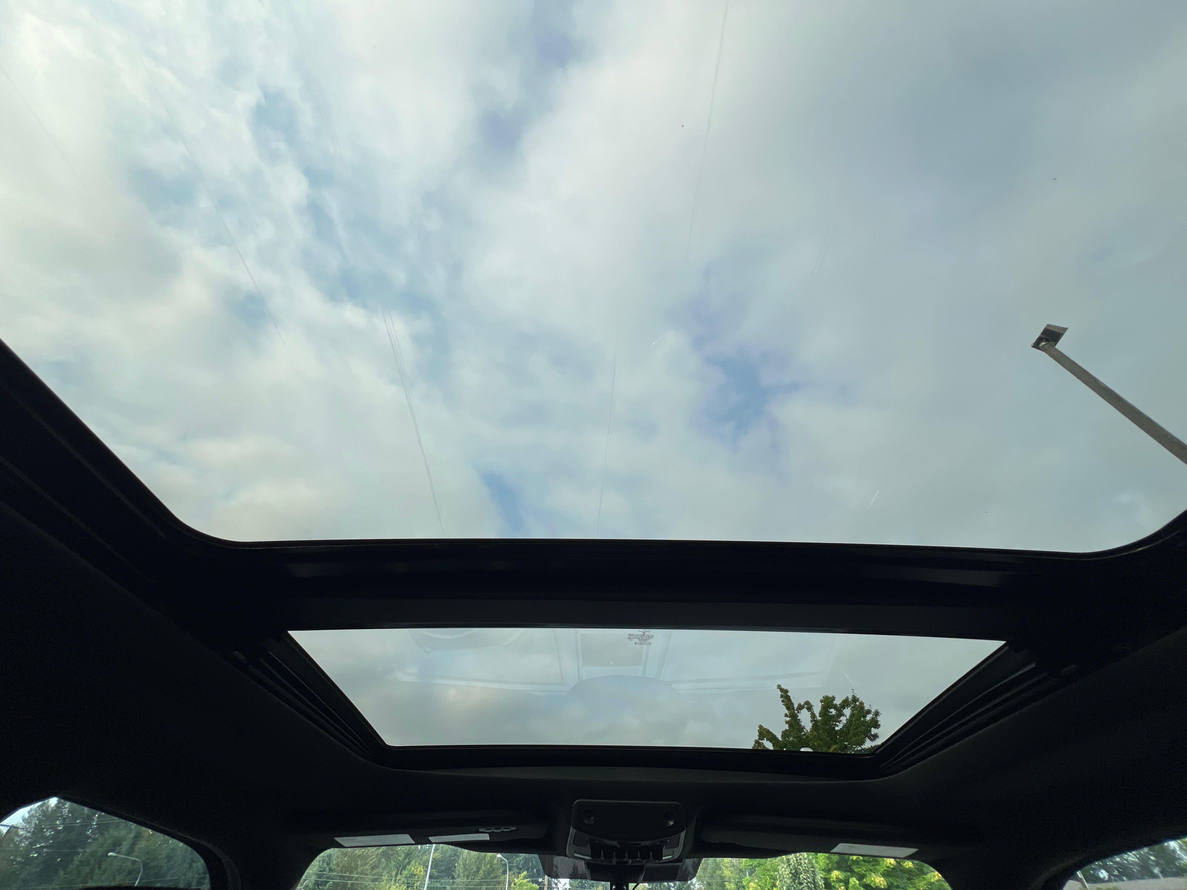 Used 2019 Ford F150 Raptor w/ Equipment Group 802A Luxury AWD/4WD image 21