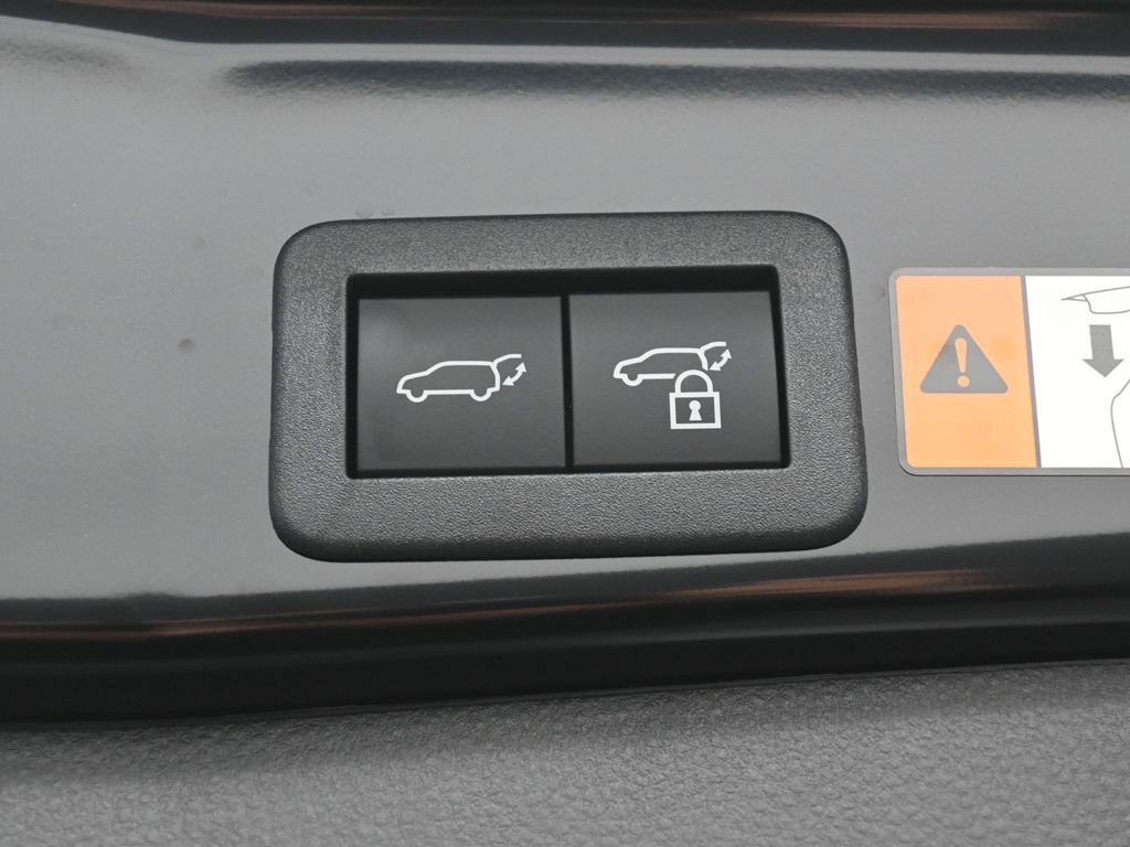 Certified 2026 Toyota RAV4 Limited AWD/4WD image 36