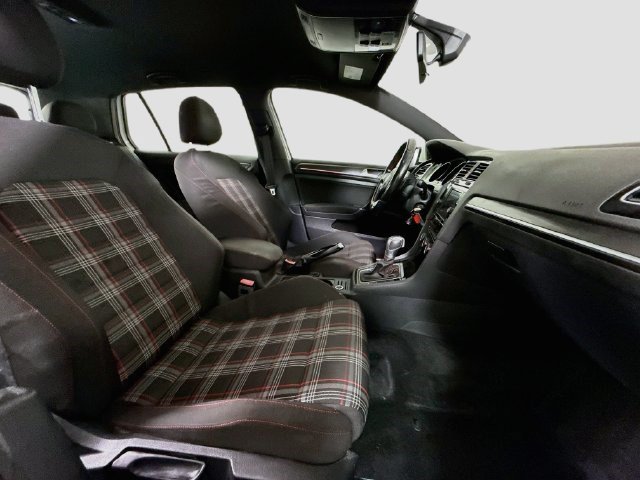 Used 2019 Volkswagen GTI SE FWD image 27