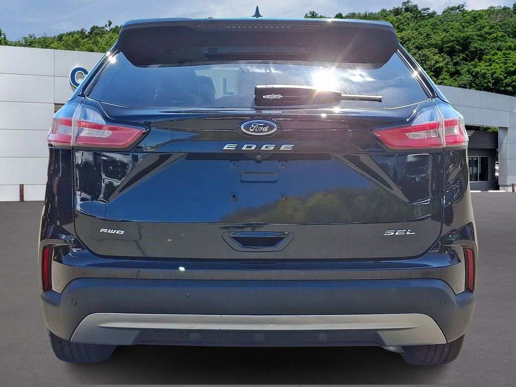 Certified 2022 Ford Edge SEL w/ Convenience Package AWD/4WD image 5