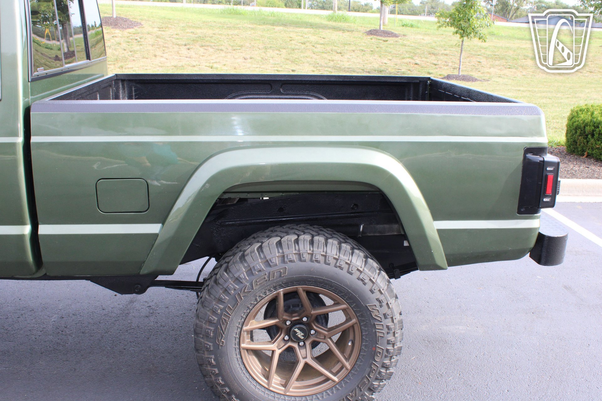 Used 1990 Jeep Comanche 2WD image 28