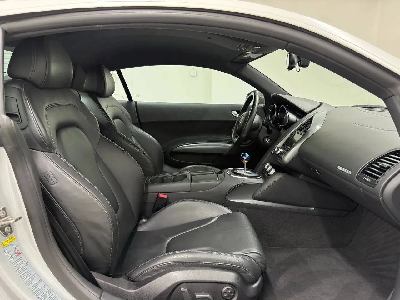 Used 2009 Audi R8 V8 AWD/4WD image 10