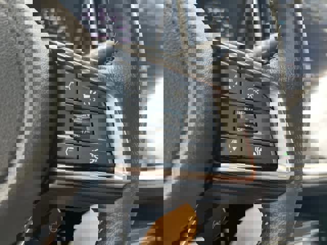 Certified 2024 Subaru Ascent Limited w/ Technology Package image 28