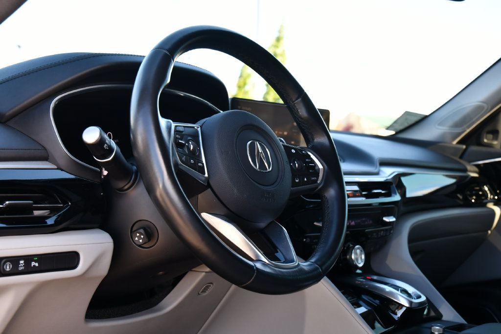 Certified 2023 Acura MDX w/ Technology Package AWD/4WD image 21