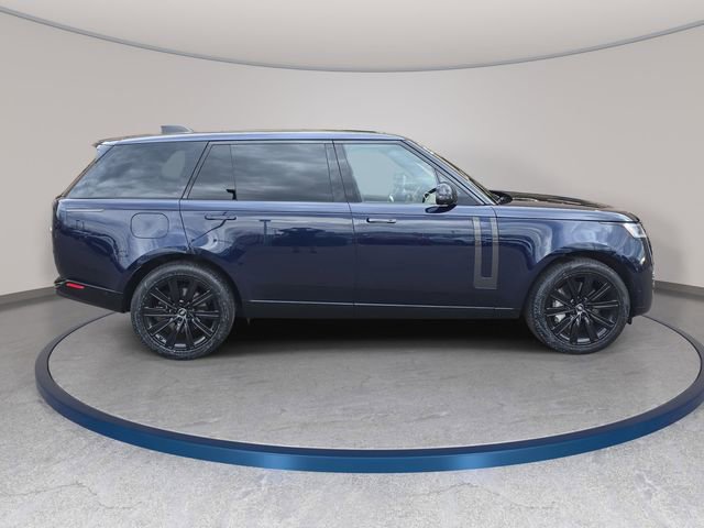 Certified 2023 Land Rover Range Rover Long Wheelbase SE image 4
