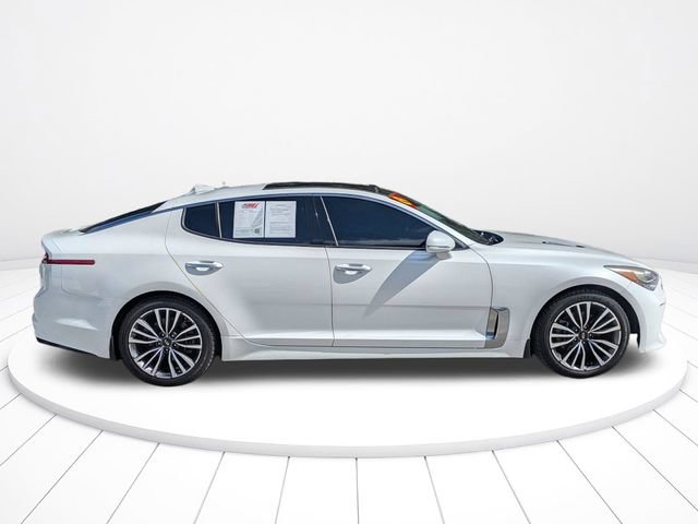 Used 2019 Kia Stinger Premium RWD image 3