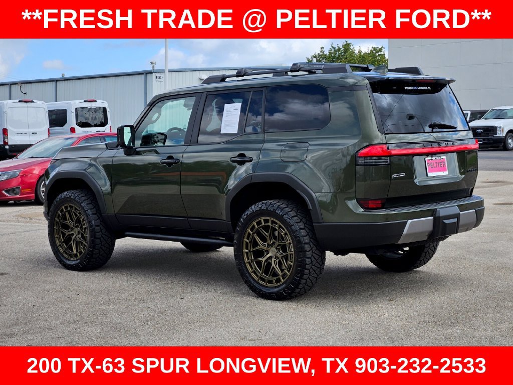 Used 2024 Lexus GX 550 AWD/4WD image 6