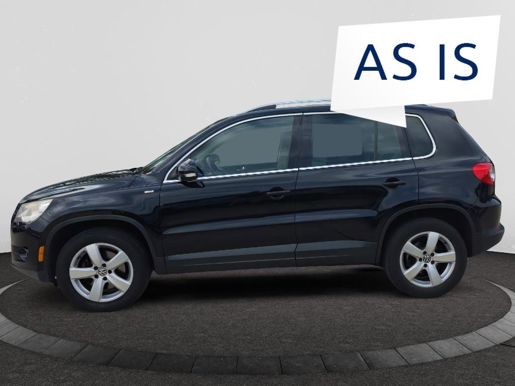 Used 2010 Volkswagen Tiguan Wolfsburg Edition AWD/4WD image 2