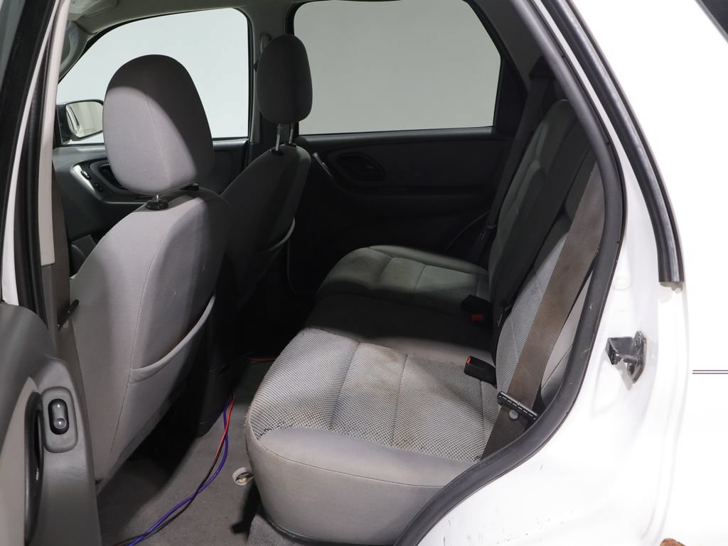 Used 2005 Ford Escape XLT AWD/4WD image 18
