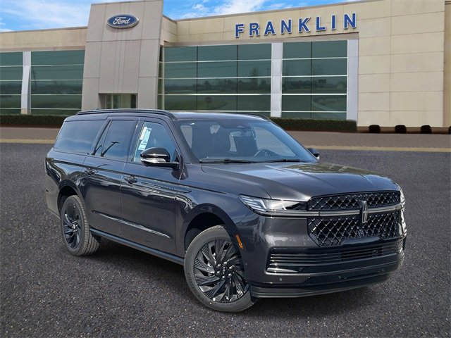 New 2025 Lincoln Navigator L Reserve w/ Jet Appearance Package