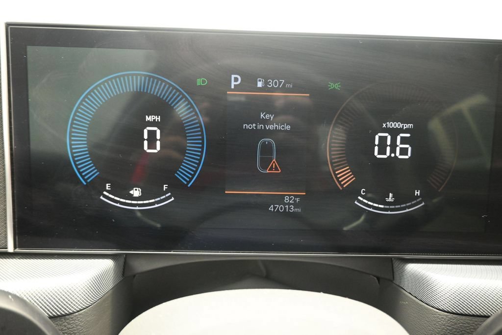 Used 2025 Hyundai Sonata SEL FWD image 6
